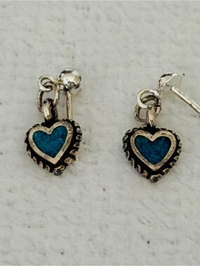 Vtg Bell Trading Post Sterling Silver Turquoise Heart Dangle Earrings Signed